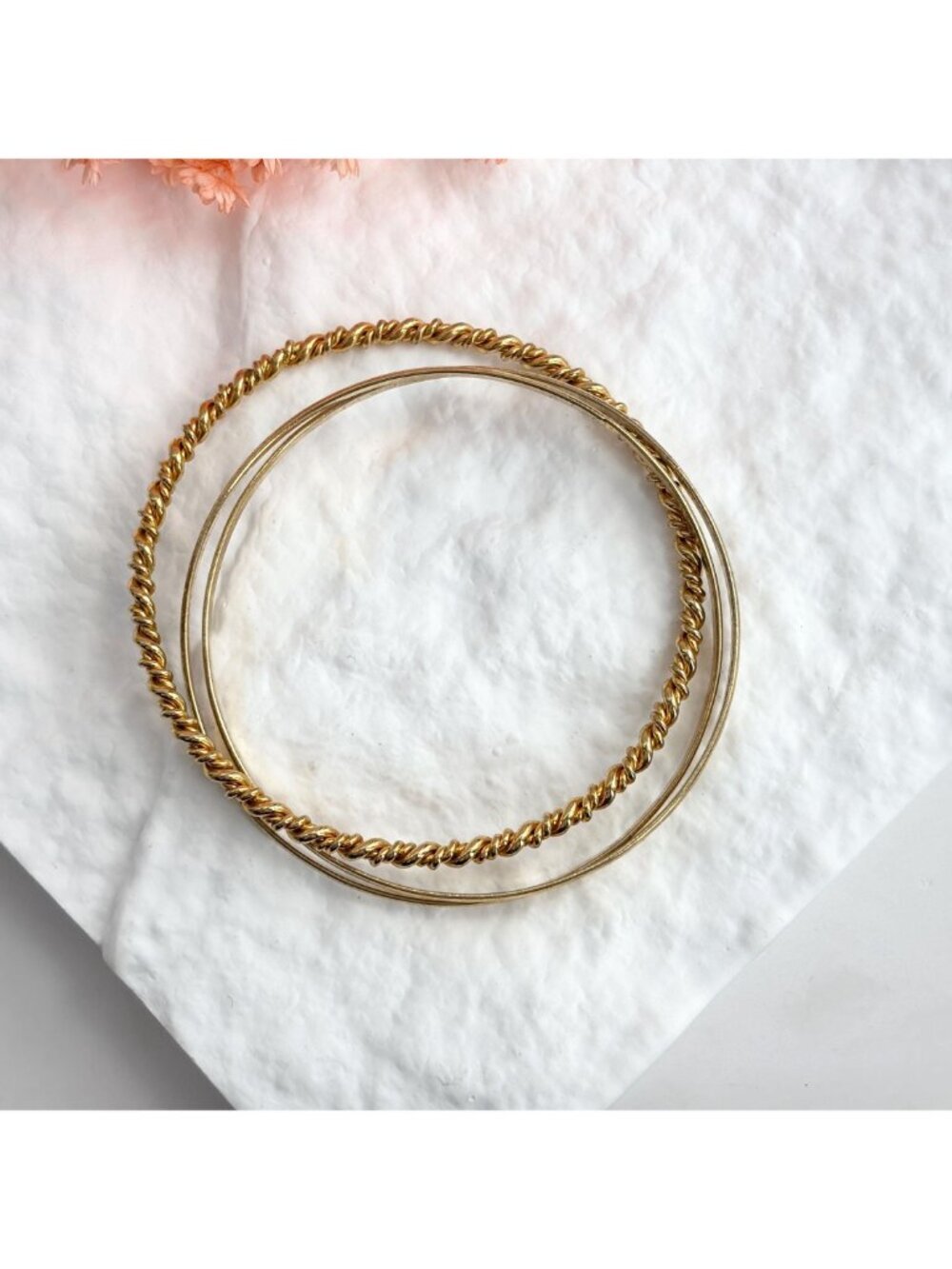 Gold Toned Triple Sectioned Multi Stackable 90's Vintage Bangle Bracelet - Picture 2 of 8